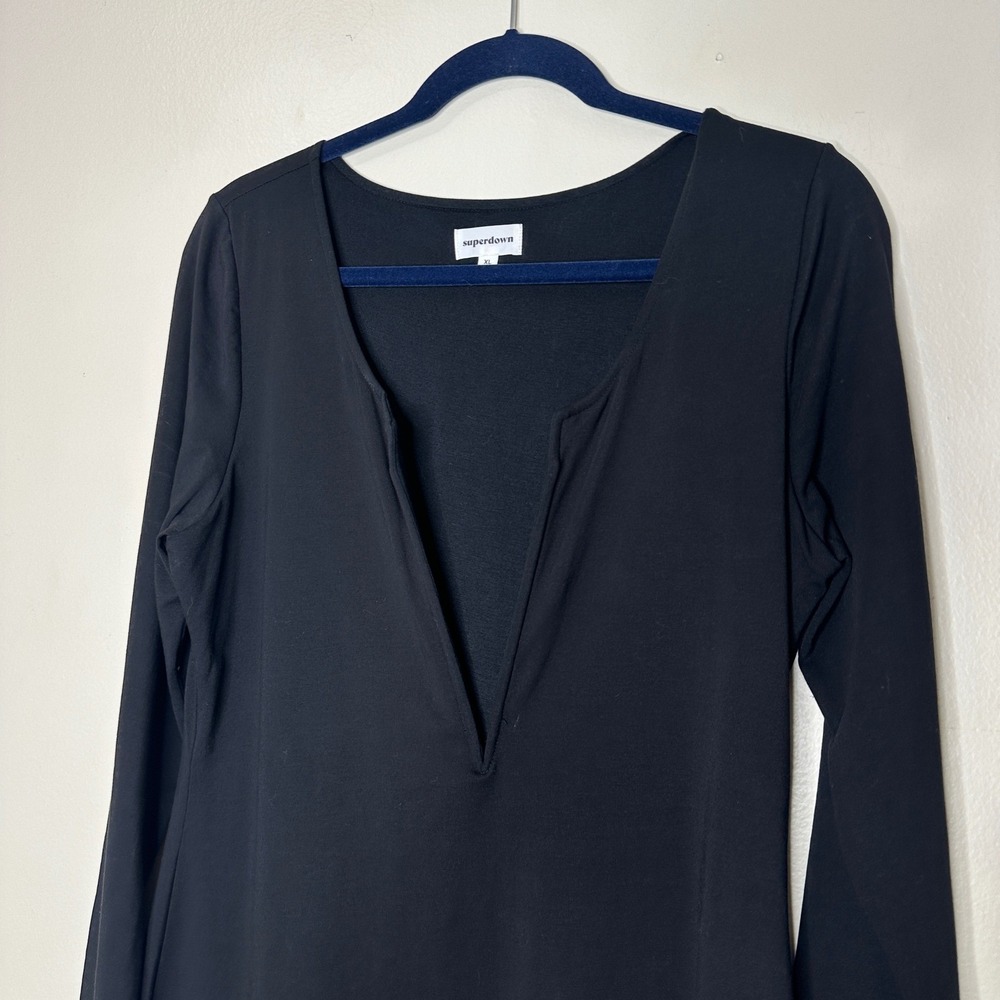 superdown Emmy Deep V-Neck Black Dress Long Sleeve Mini size XL - Picture 5 of 7